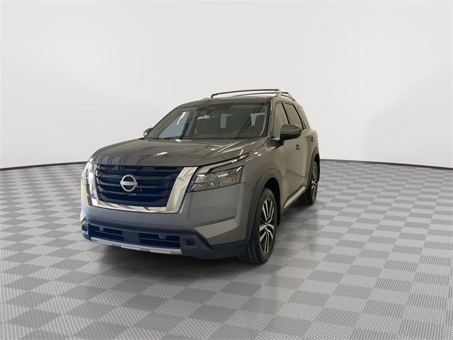 new 2025 Nissan Pathfinder car, priced at $49,454