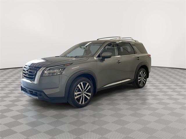 new 2025 Nissan Pathfinder car, priced at $49,454