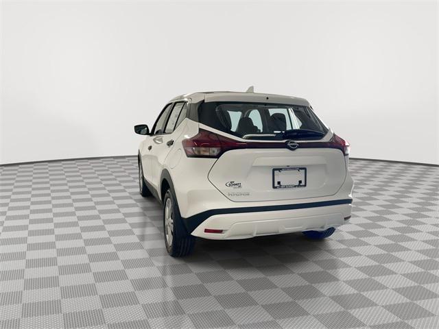new 2025 Nissan Kicks car, priced at $21,949