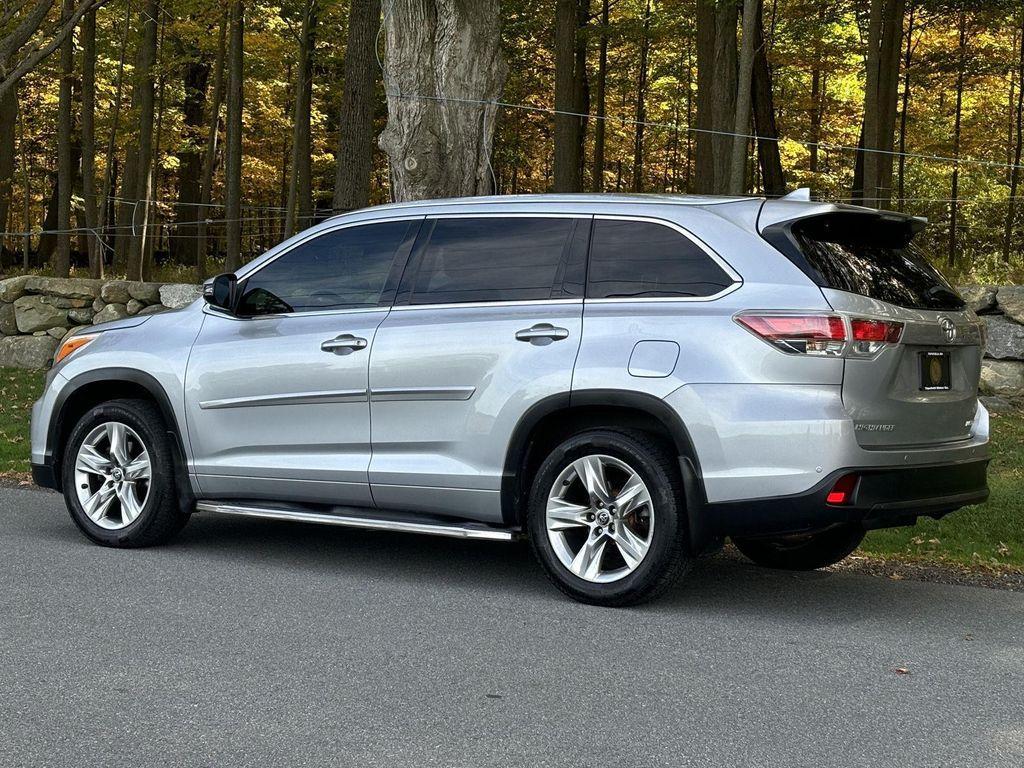 used 2016 Toyota Highlander car, priced at $19,995
