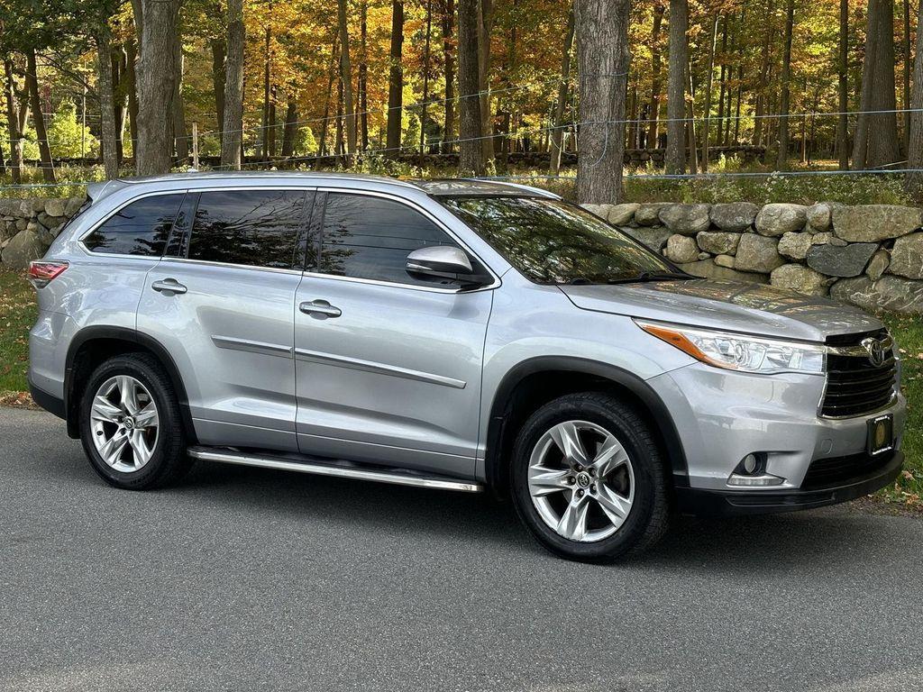 used 2016 Toyota Highlander car, priced at $19,995