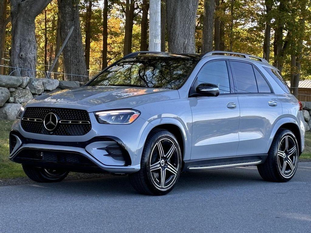 used 2025 Mercedes-Benz GLE 350 car, priced at $68,995