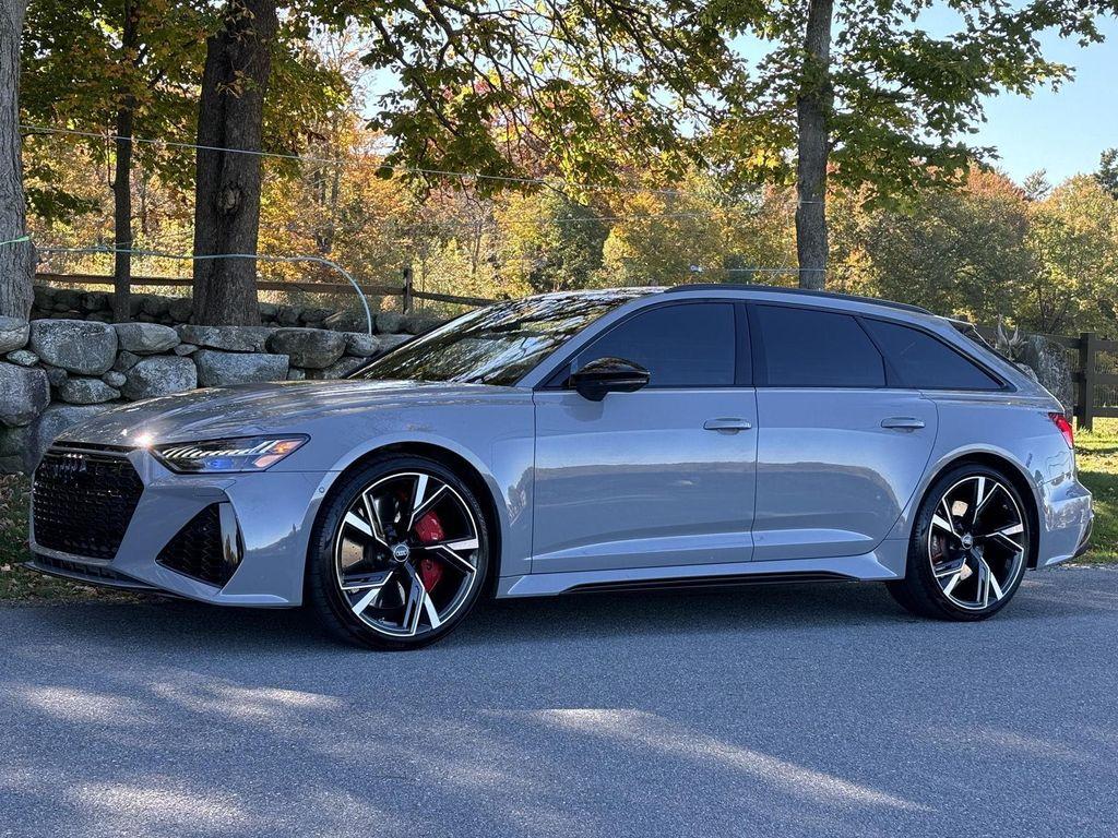 used 2021 Audi RS 6 Avant car, priced at $91,995