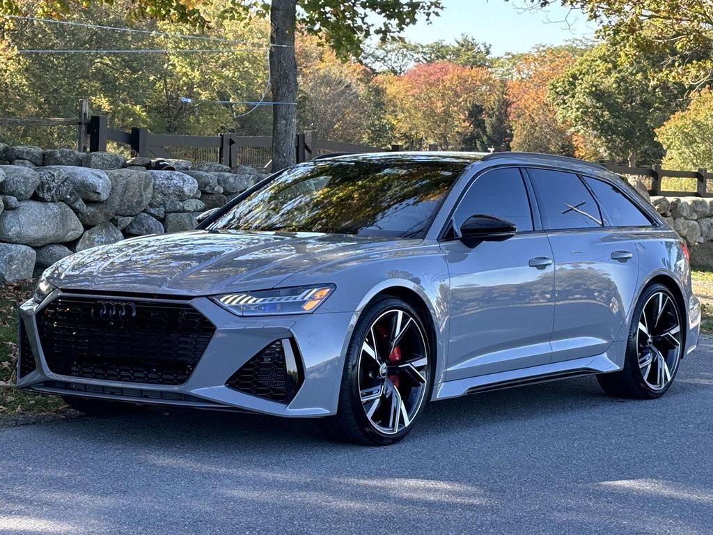 used 2021 Audi RS 6 Avant car, priced at $91,995