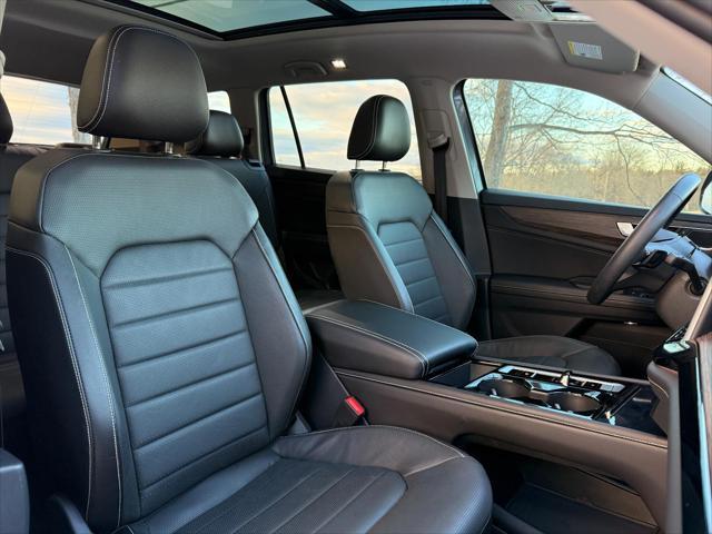 used 2024 Volkswagen Atlas car, priced at $37,995