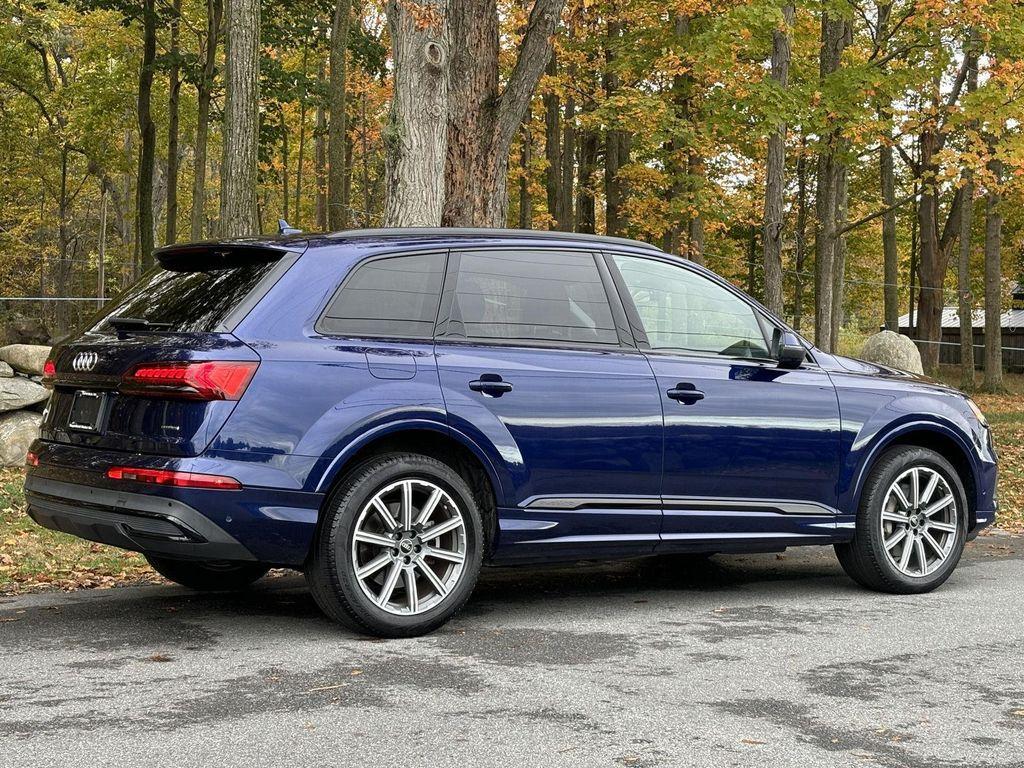 used 2022 Audi Q7 car, priced at $41,495
