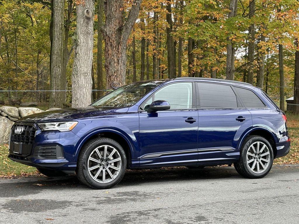 used 2022 Audi Q7 car, priced at $41,495