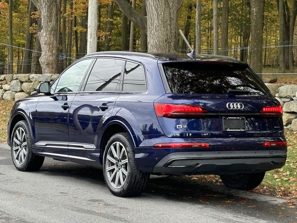 used 2022 Audi Q7 car, priced at $41,495