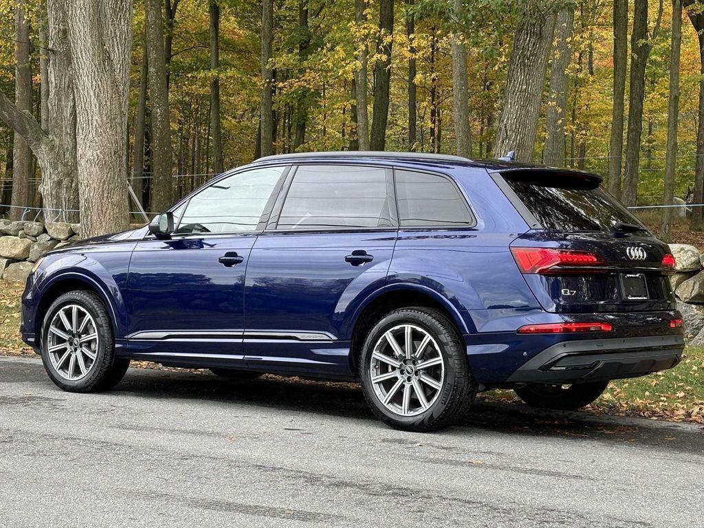 used 2022 Audi Q7 car, priced at $41,495