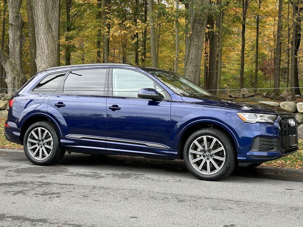 used 2022 Audi Q7 car, priced at $41,495
