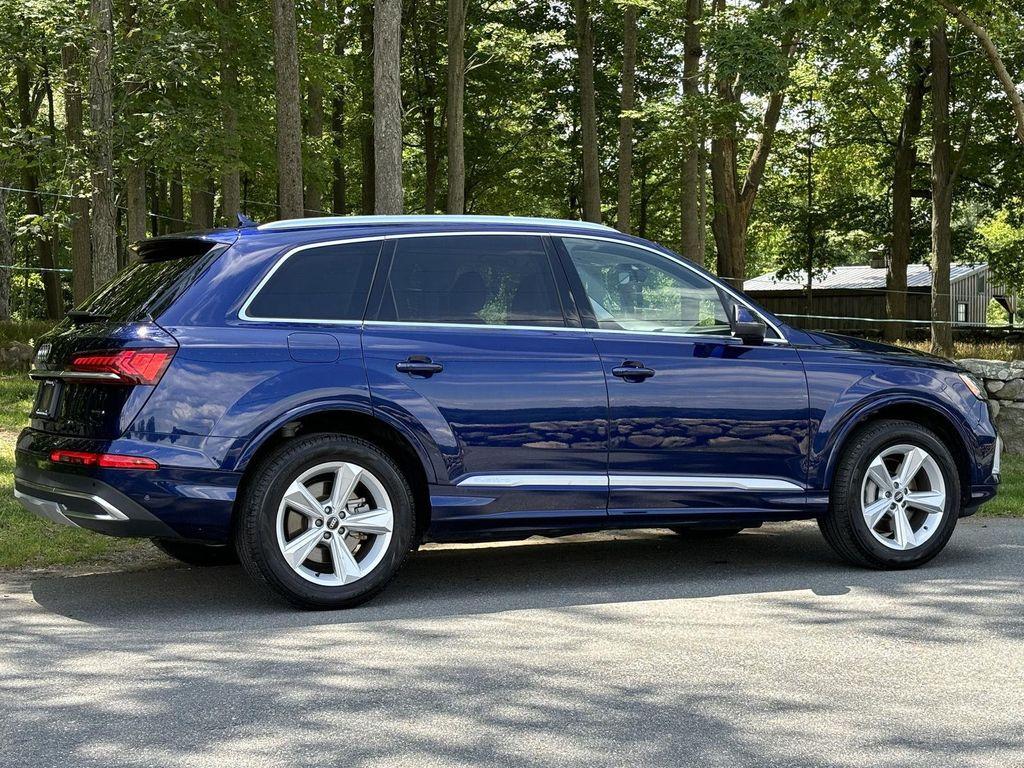 used 2022 Audi Q7 car, priced at $39,995