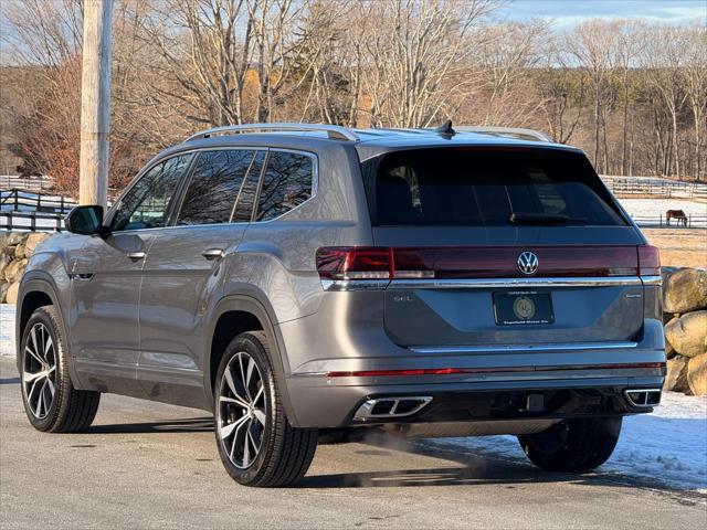 used 2024 Volkswagen Atlas car, priced at $40,667