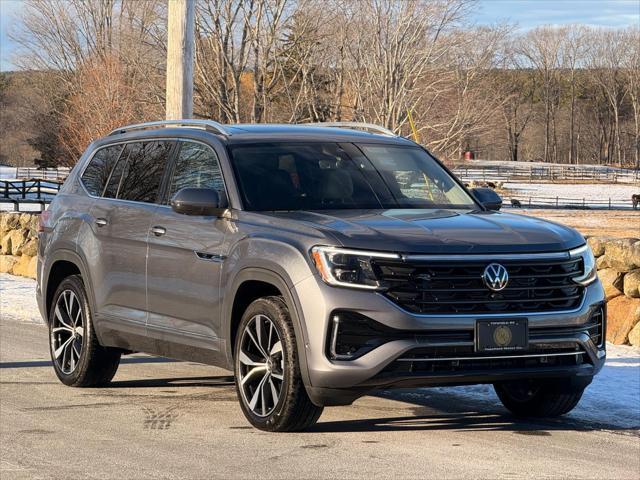 used 2024 Volkswagen Atlas car, priced at $41,998