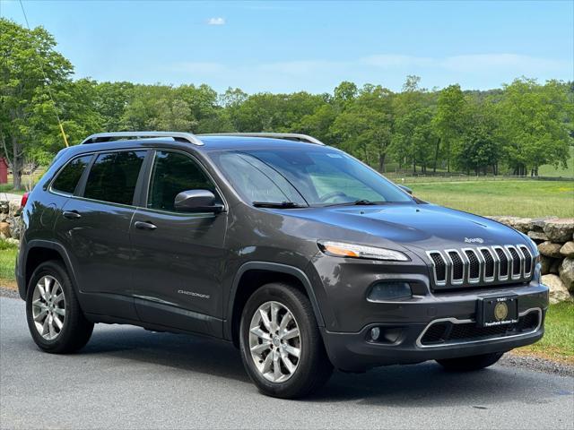 used 2014 Jeep Cherokee car, priced at $9,277