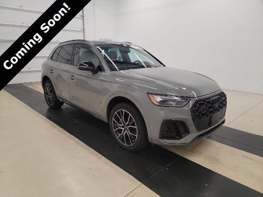 used 2022 Audi SQ5 car, priced at $48,995