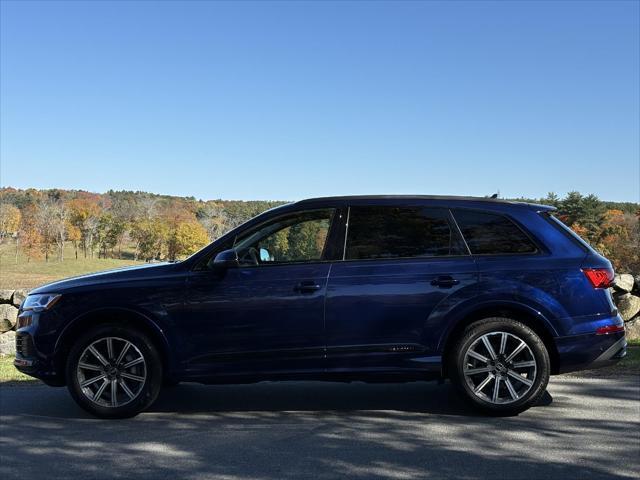 used 2022 Audi Q7 car, priced at $46,995