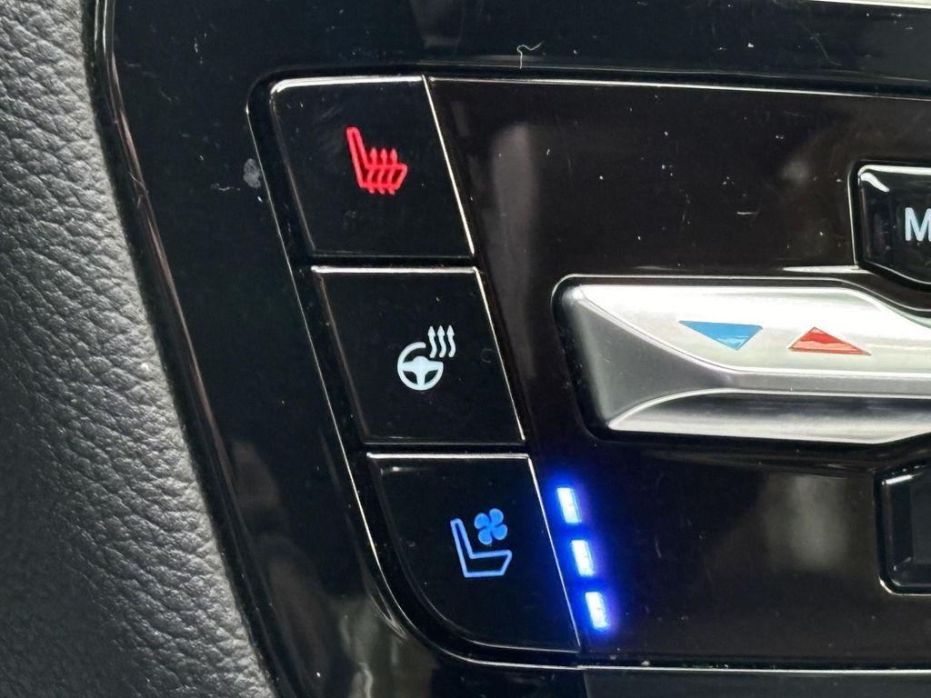 used 2022 Ford Explorer car, priced at $29,995