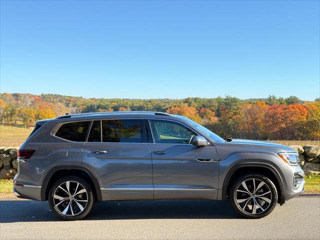 used 2024 Volkswagen Atlas car, priced at $44,495