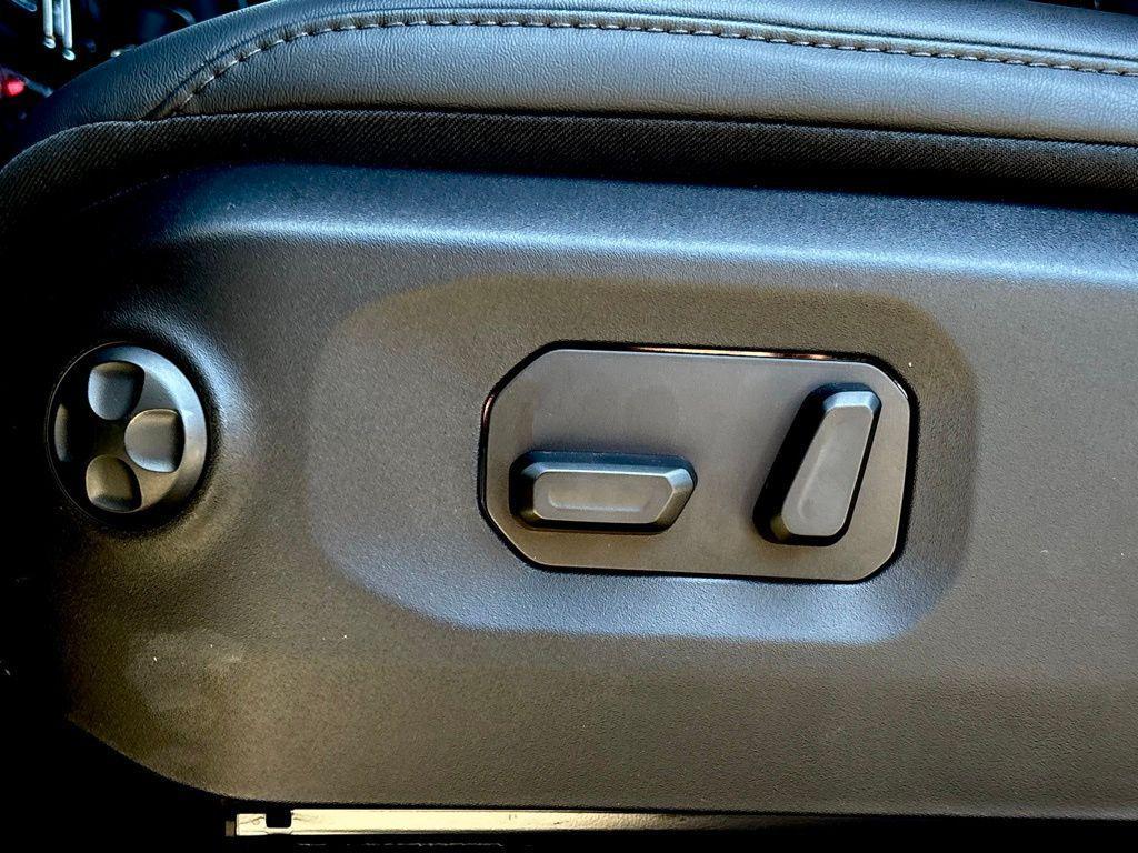 new 2025 Jeep Wrangler car, priced at $100,185