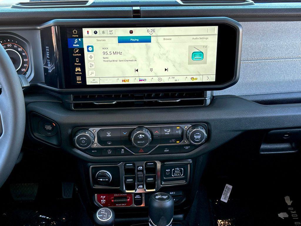 new 2026 Jeep Wrangler car, priced at $48,394