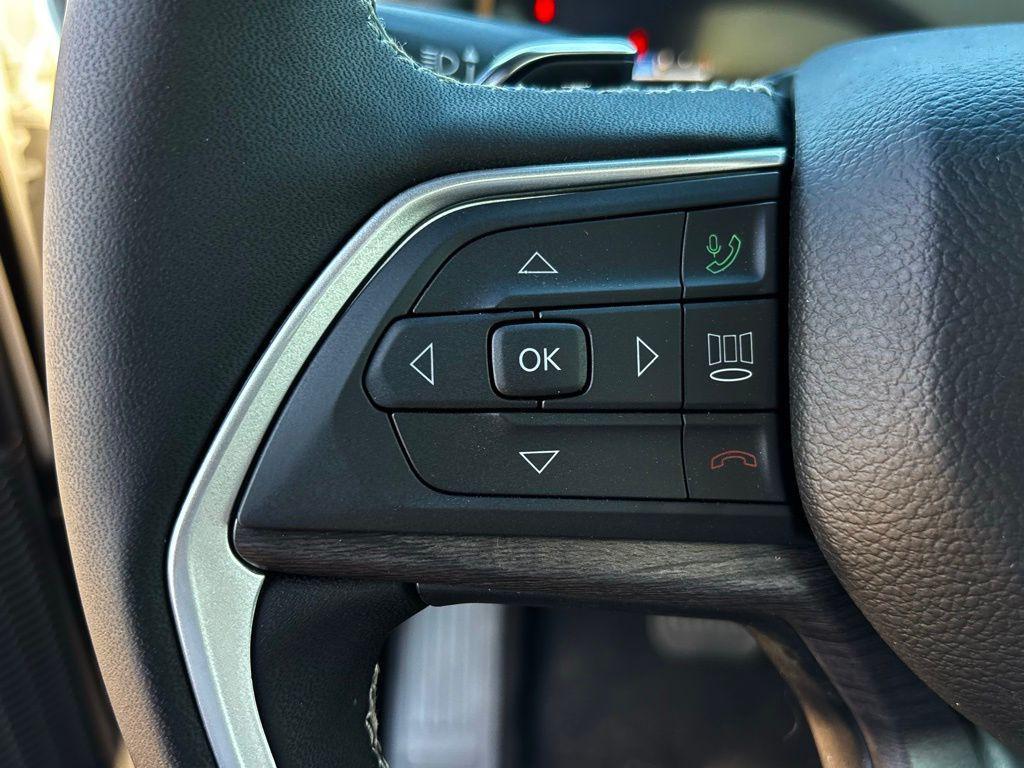 new 2025 Jeep Grand Cherokee car, priced at $46,869