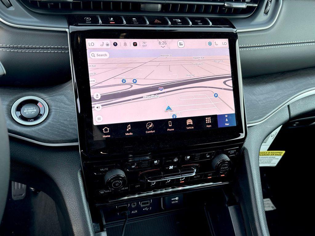 new 2025 Jeep Grand Cherokee car, priced at $46,869