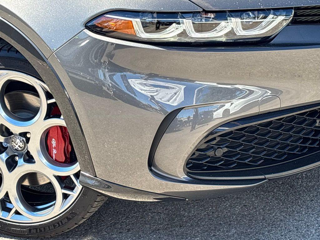 used 2024 Alfa Romeo Tonale car, priced at $32,000