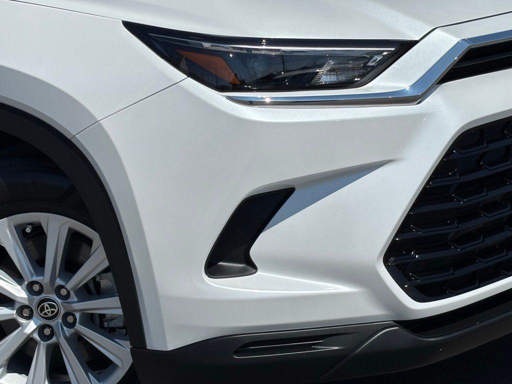 used 2025 Toyota Grand Highlander car, priced at $47,000