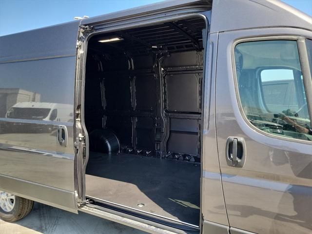 new 2024 Ram ProMaster 2500 car, priced at $57,450