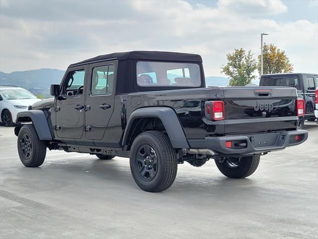 new 2024 Jeep Gladiator car, priced at $39,598