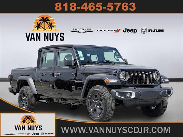 new 2024 Jeep Gladiator car, priced at $40,456