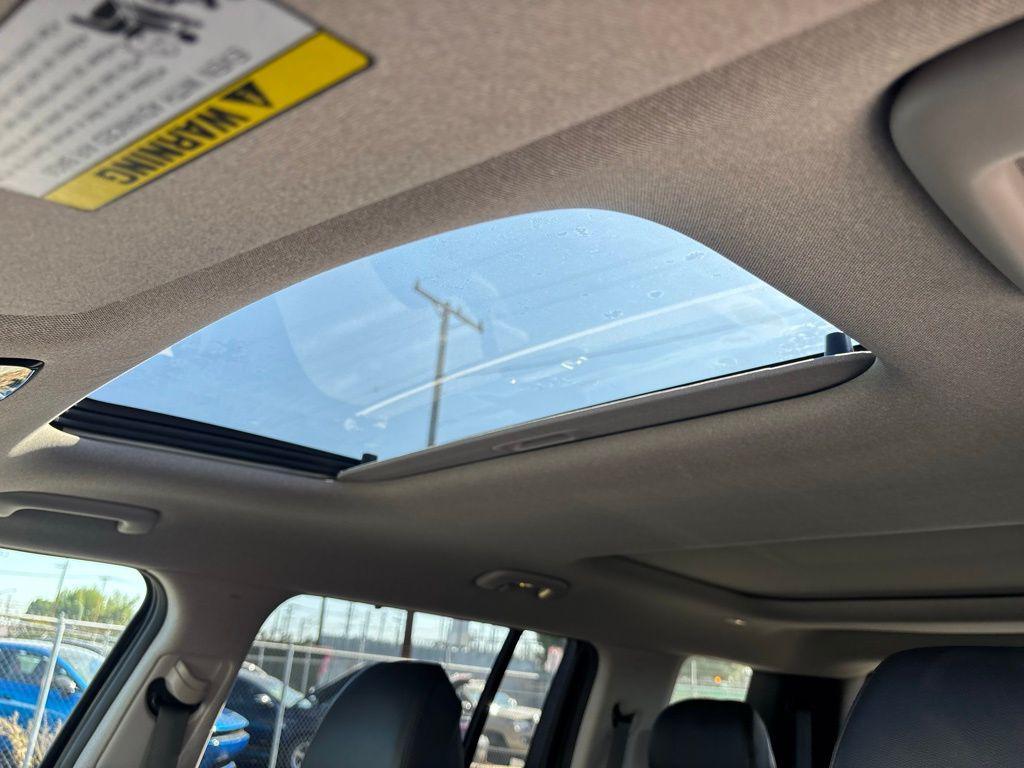 used 2024 Hyundai Santa Fe car, priced at $33,000