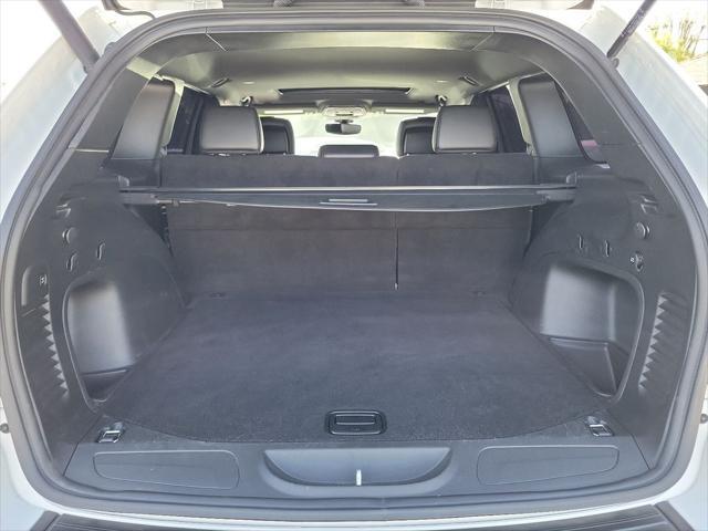 used 2022 Jeep Grand Cherokee car, priced at $28,000