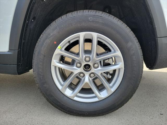 new 2025 Jeep Grand Cherokee L car, priced at $37,220