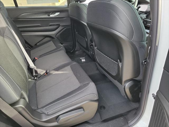 new 2025 Jeep Grand Cherokee L car, priced at $37,220