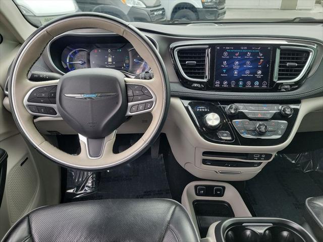 used 2018 Chrysler Pacifica Hybrid car, priced at $20,500