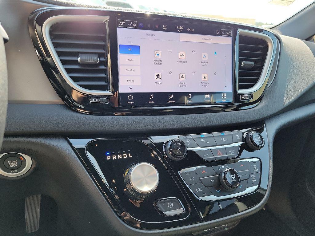 new 2025 Chrysler Voyager car, priced at $33,604