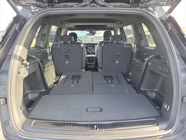 new 2025 Jeep Grand Cherokee L car, priced at $41,304
