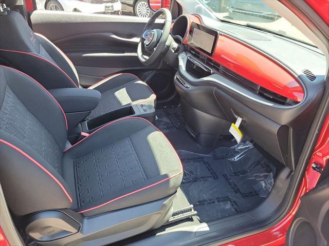 new 2024 FIAT 500e car, priced at $33,072