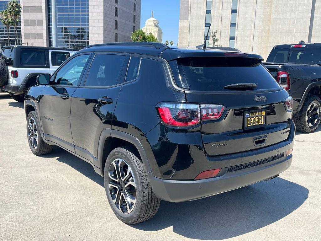 used 2022 Jeep Compass car, priced at $22,000