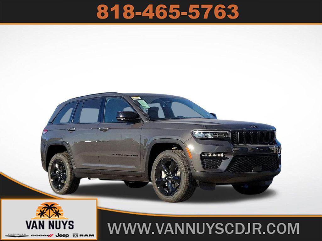 new 2025 Jeep Grand Cherokee car, priced at $44,268