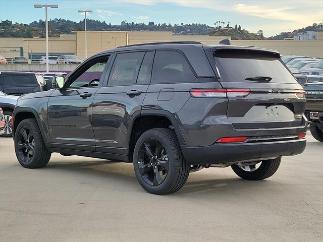 new 2025 Jeep Grand Cherokee car, priced at $47,024