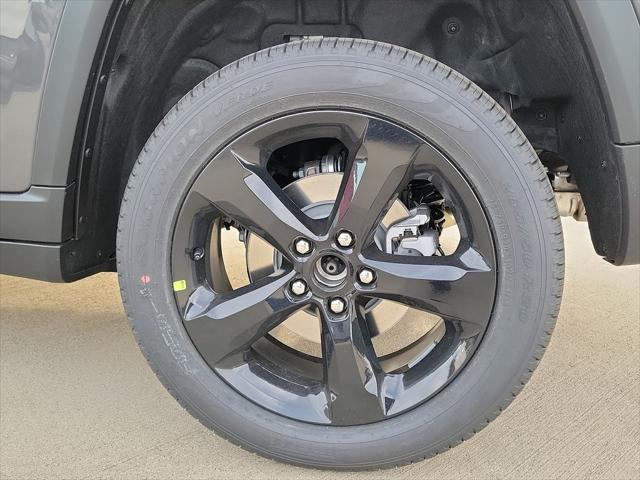new 2025 Jeep Grand Cherokee car, priced at $47,503
