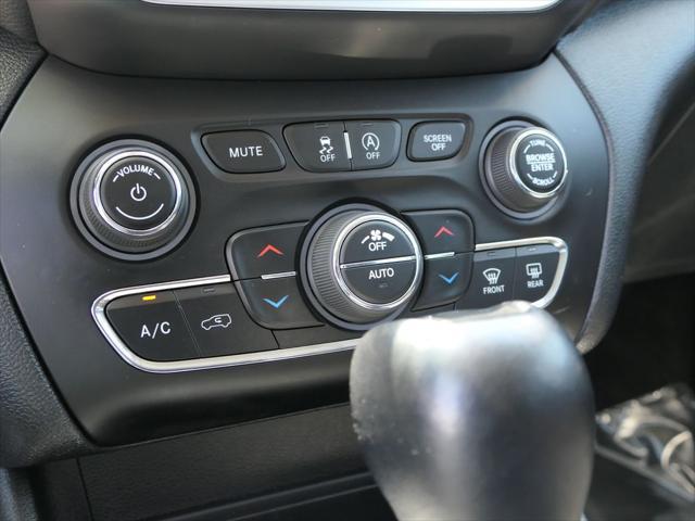 used 2022 Jeep Cherokee car, priced at $23,750