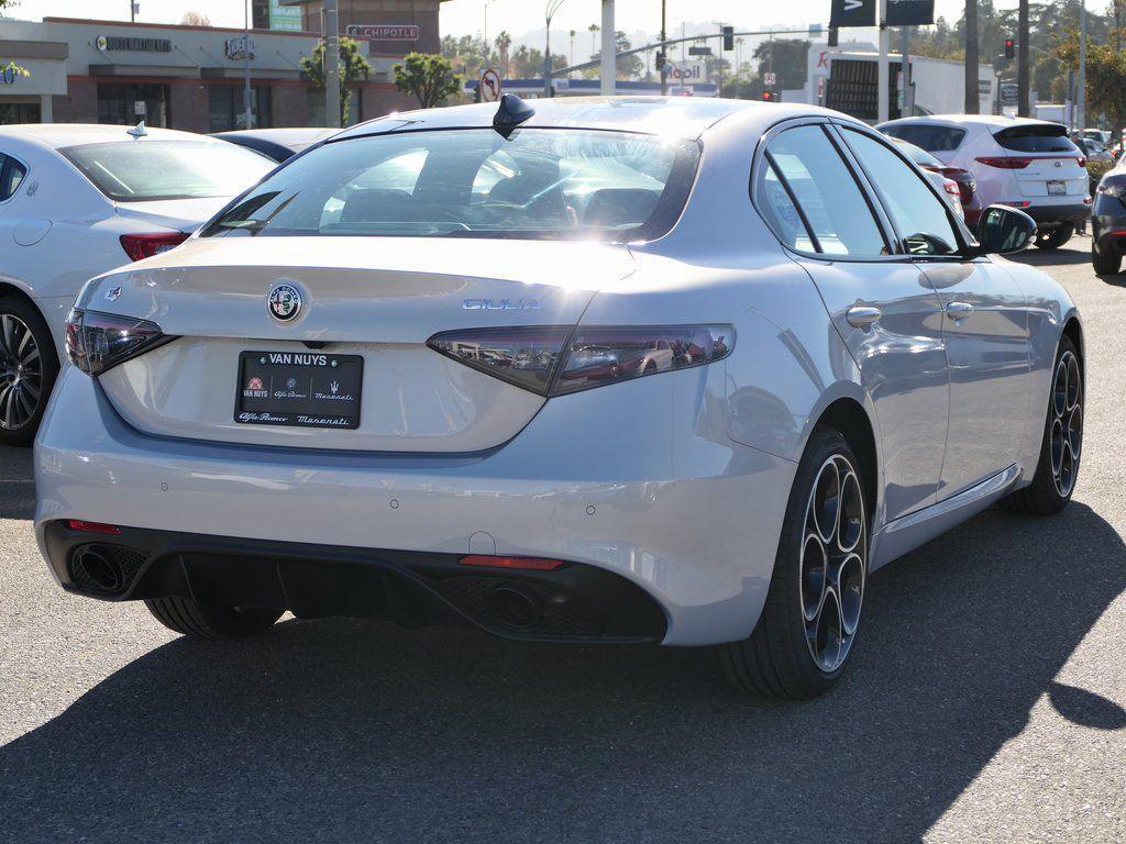 new 2025 Alfa Romeo Giulia car