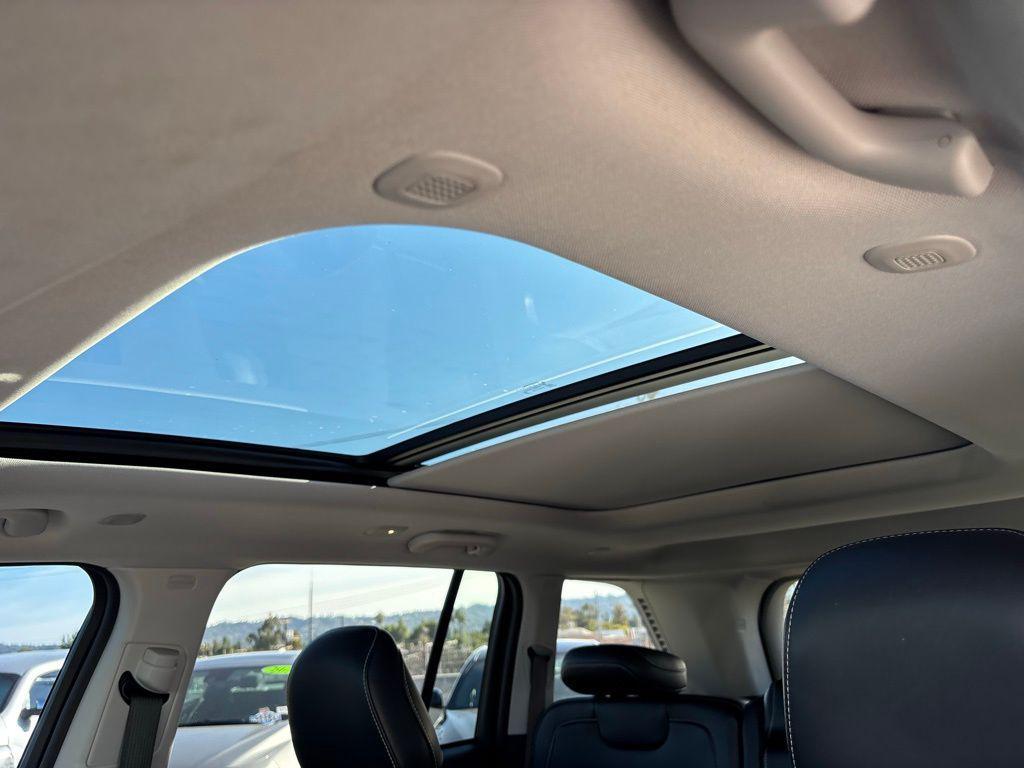 used 2023 Jeep Grand Cherokee 4xe car, priced at $29,500