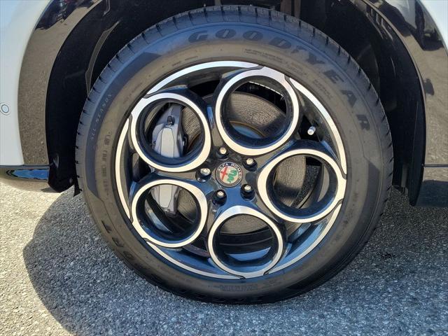 new 2024 Alfa Romeo Tonale car, priced at $50,336