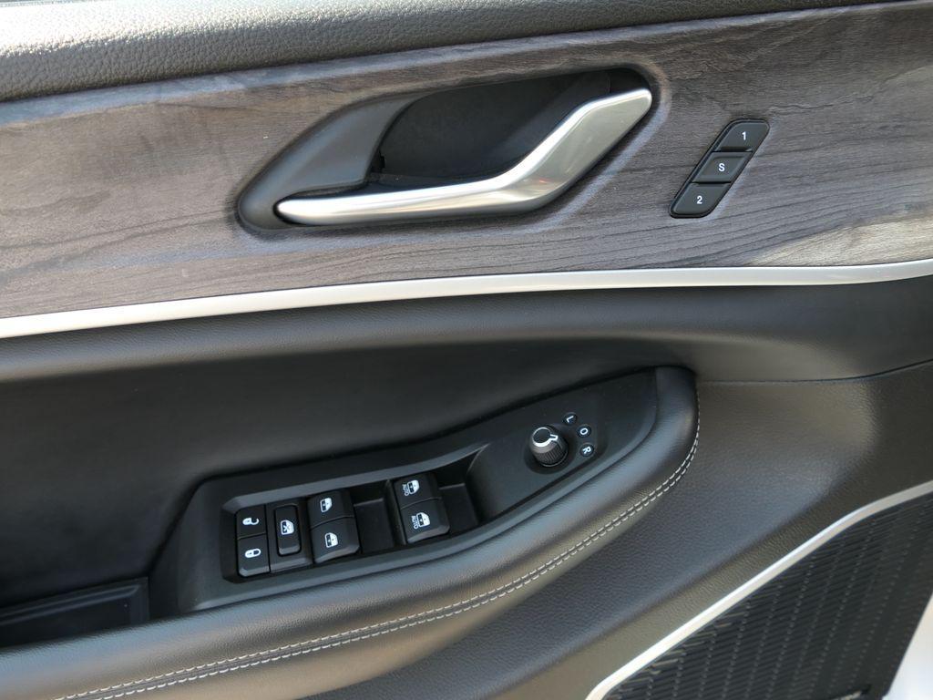 used 2021 Jeep Grand Cherokee L car, priced at $29,500