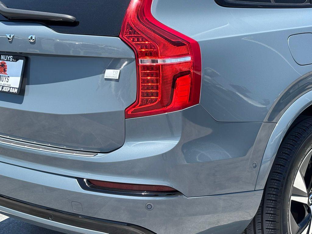 used 2023 Volvo XC90 Recharge Plug-In Hybrid car, priced at $51,000