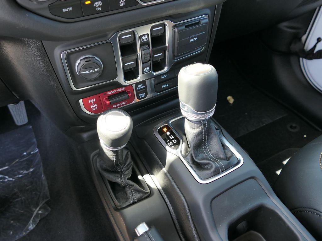 new 2025 Jeep Wrangler car, priced at $95,871